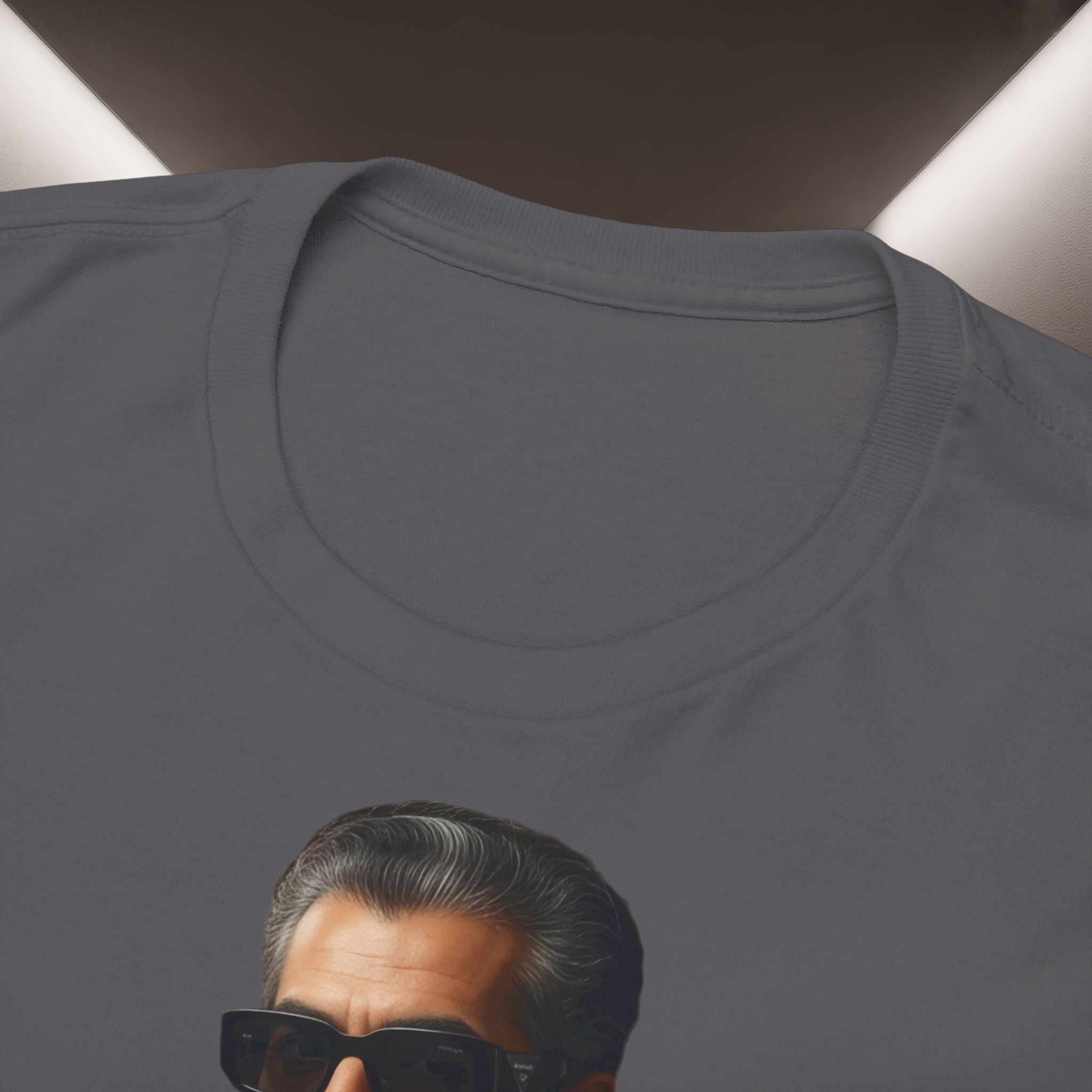 T-Shirt — "Payande Iran" Retro Style Tehran Nostalgia Tee