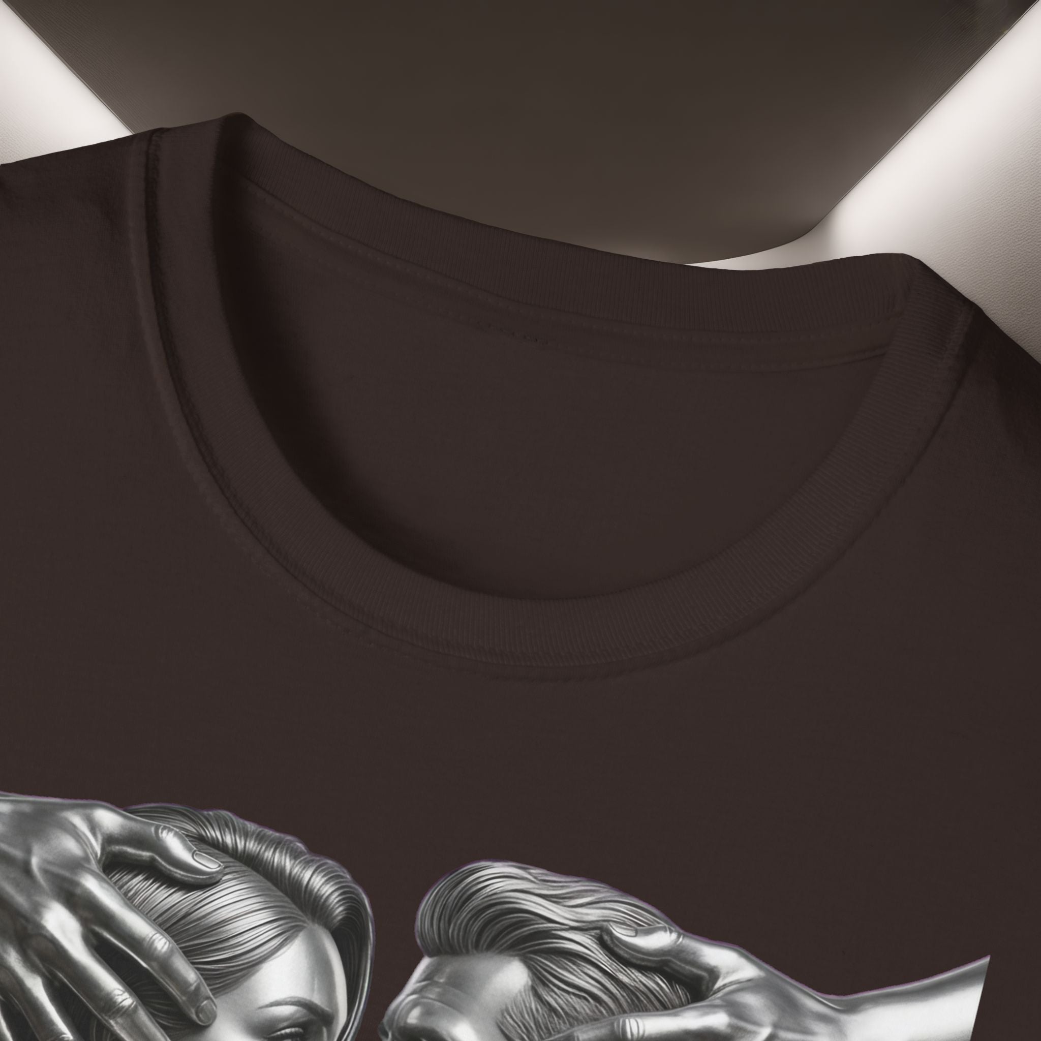 Baraye tarsidan be vaghte boosidan T-Shirt — Meaning: Because of the fear while kissing Tshirt