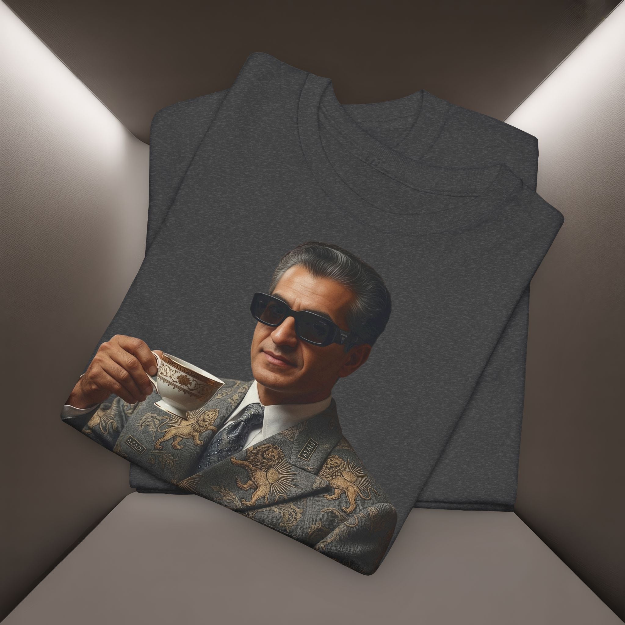 T-Shirt — "Payande Iran" Retro Style Tehran Nostalgia Tee