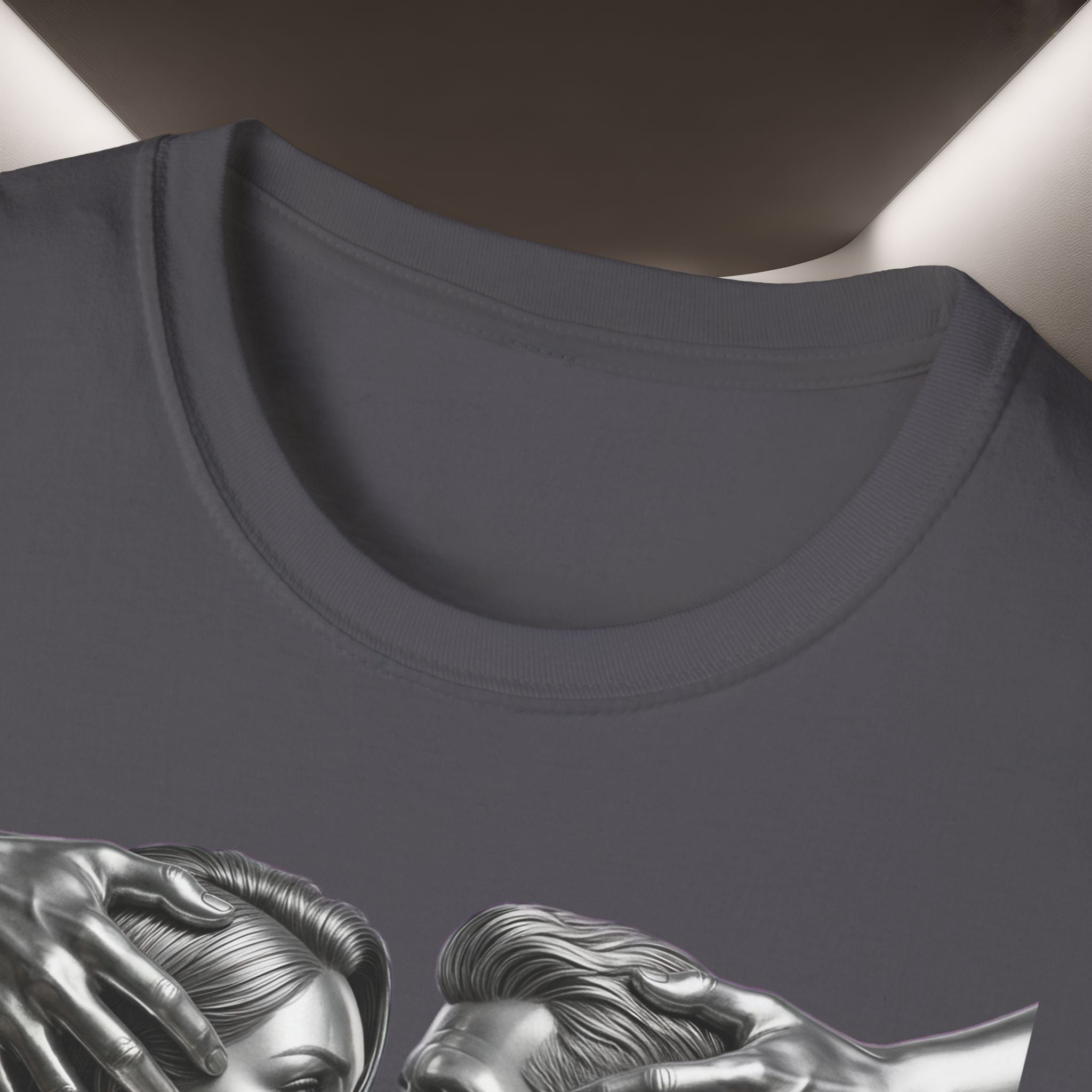 Baraye tarsidan be vaghte boosidan T-Shirt — Meaning: Because of the fear while kissing Tshirt