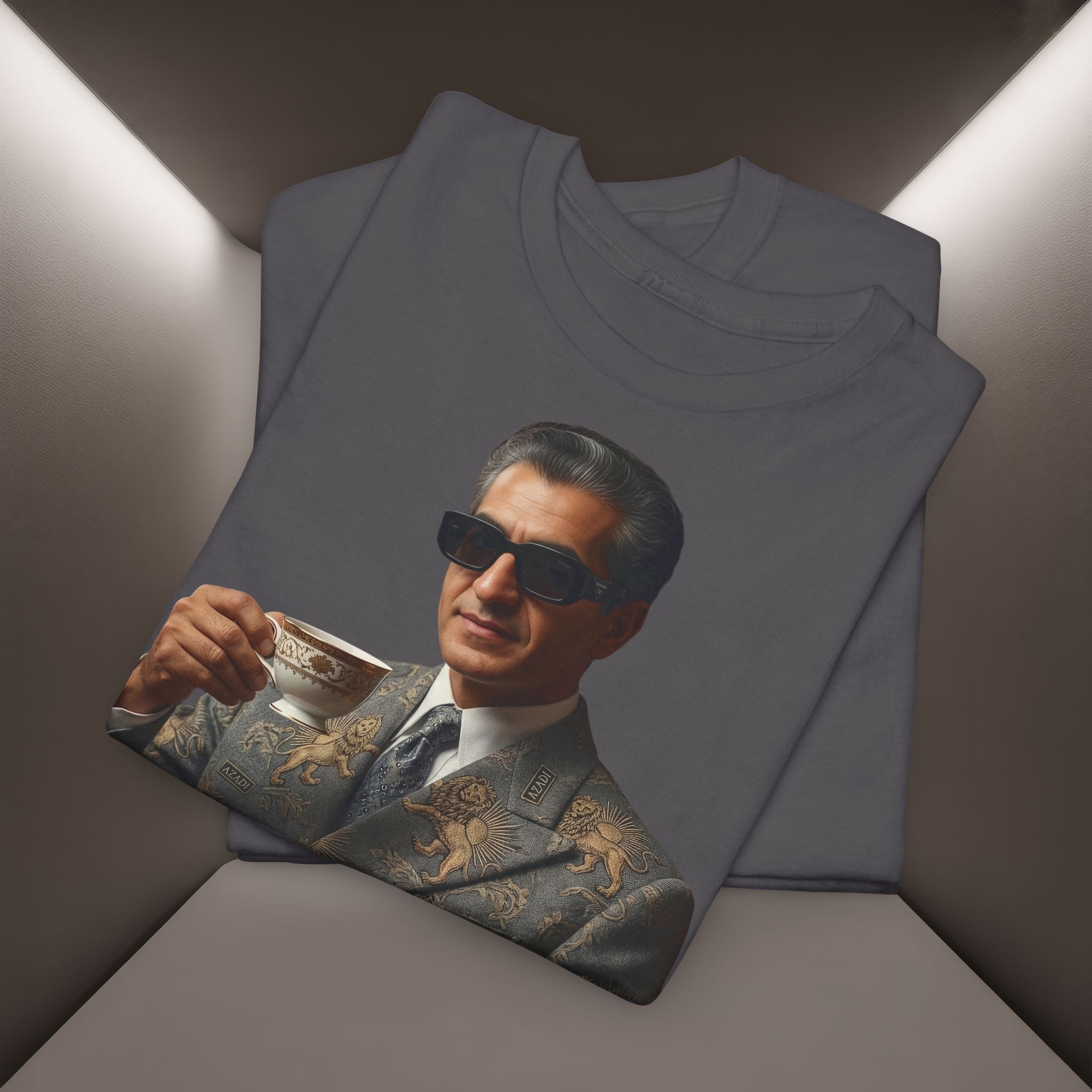 T-Shirt — "Payande Iran" Retro Style Tehran Nostalgia Tee