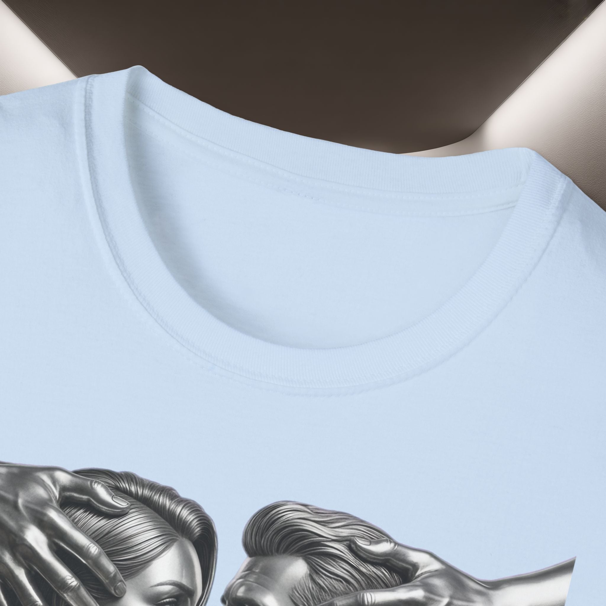 Baraye tarsidan be vaghte boosidan T-Shirt — Meaning: Because of the fear while kissing Tshirt