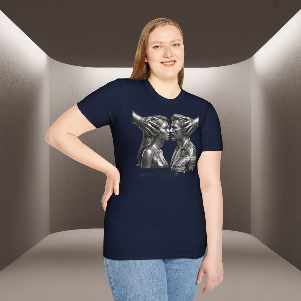 Baraye tarsidan be vaghte boosidan T-Shirt — Meaning: Because of the fear while kissing Tshirt